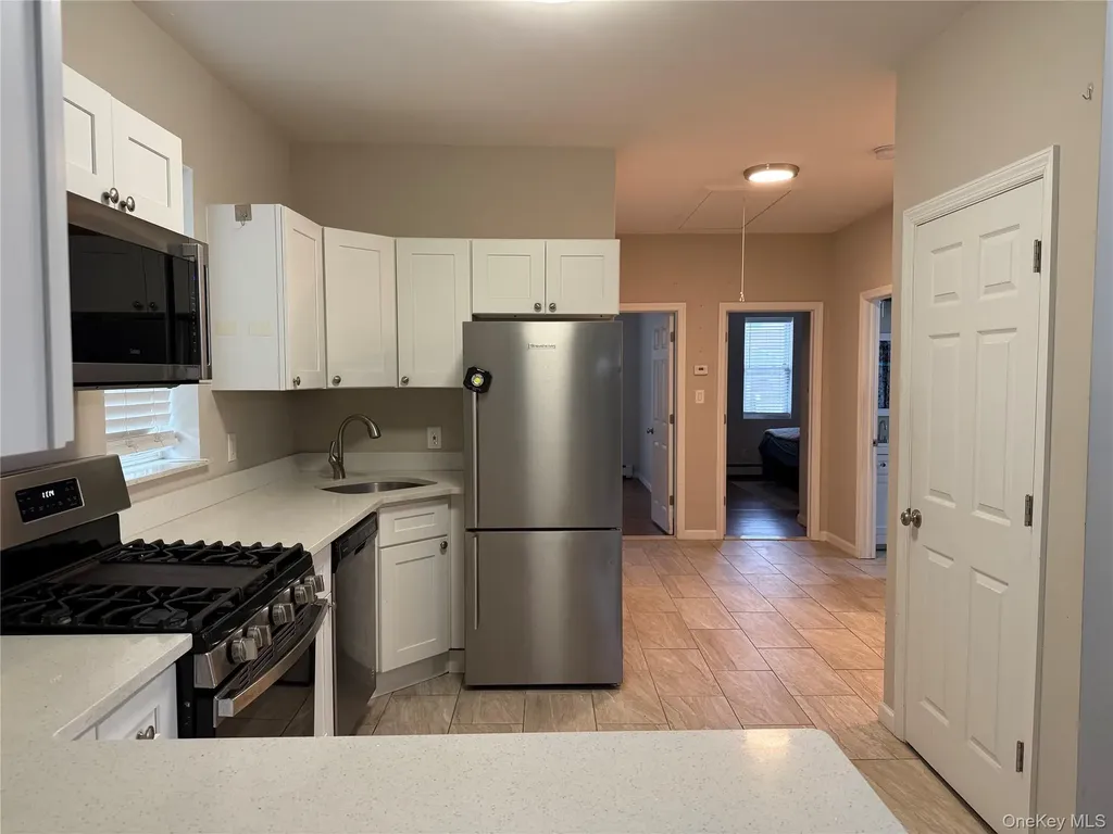 76 Van Cott Avenue Hempstead NY 11550