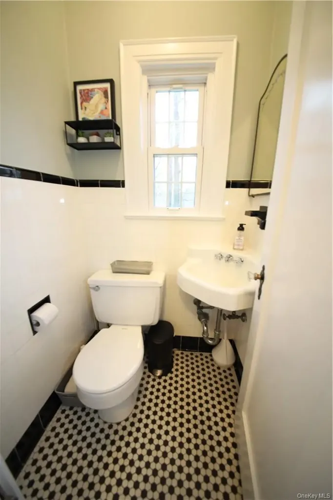 15 Beacon Hill Road Ardsley NY 10502