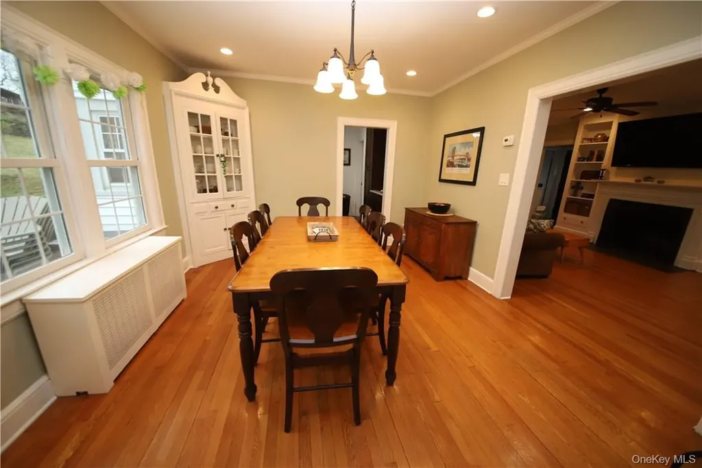 15 Beacon Hill Road Ardsley NY 10502