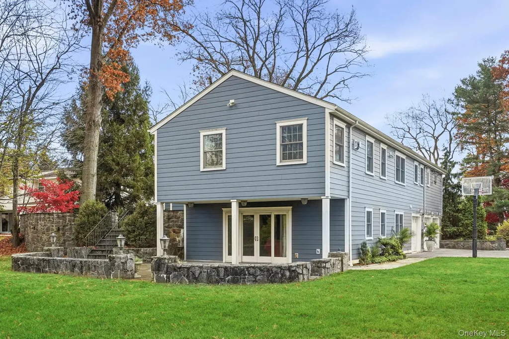 25 Andrea Lane Scarsdale NY 10583