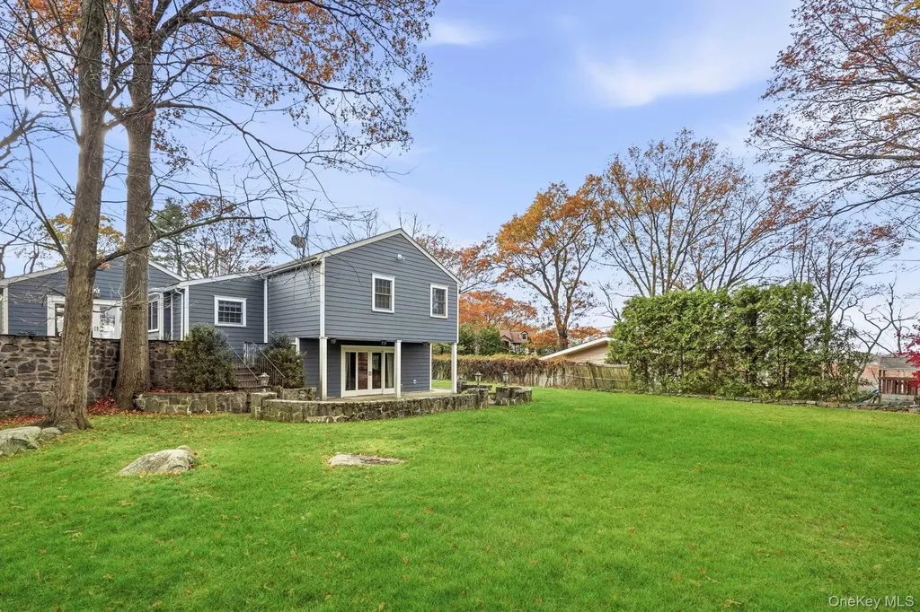 25 Andrea Lane Scarsdale NY 10583