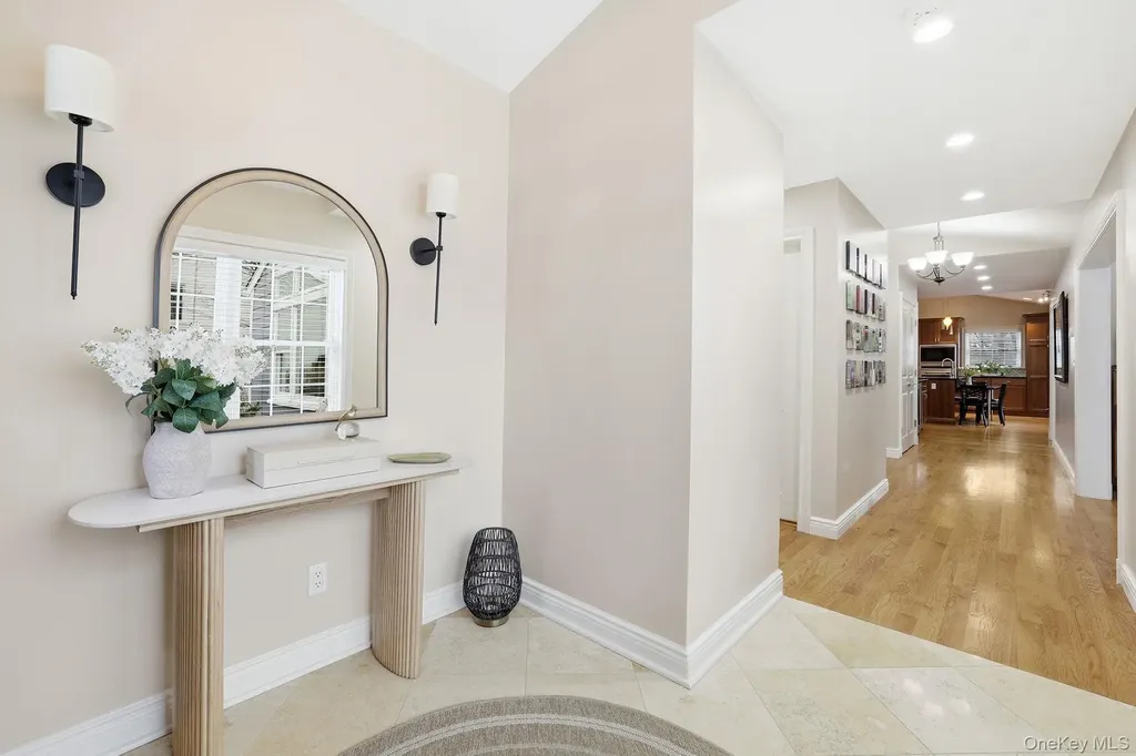 25 Andrea Lane Scarsdale NY 10583