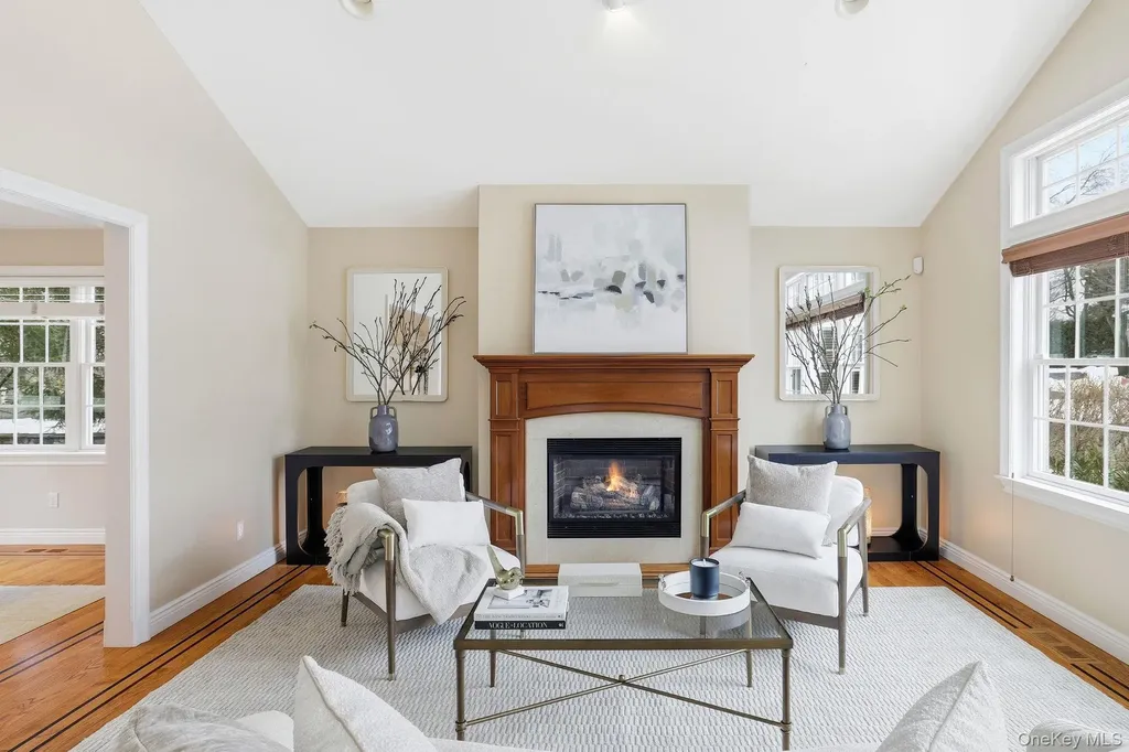 25 Andrea Lane Scarsdale NY 10583