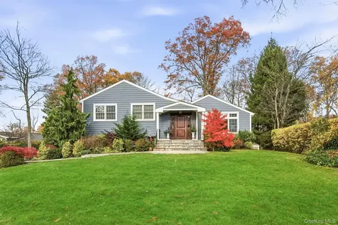 25 Andrea Lane Scarsdale NY 10583