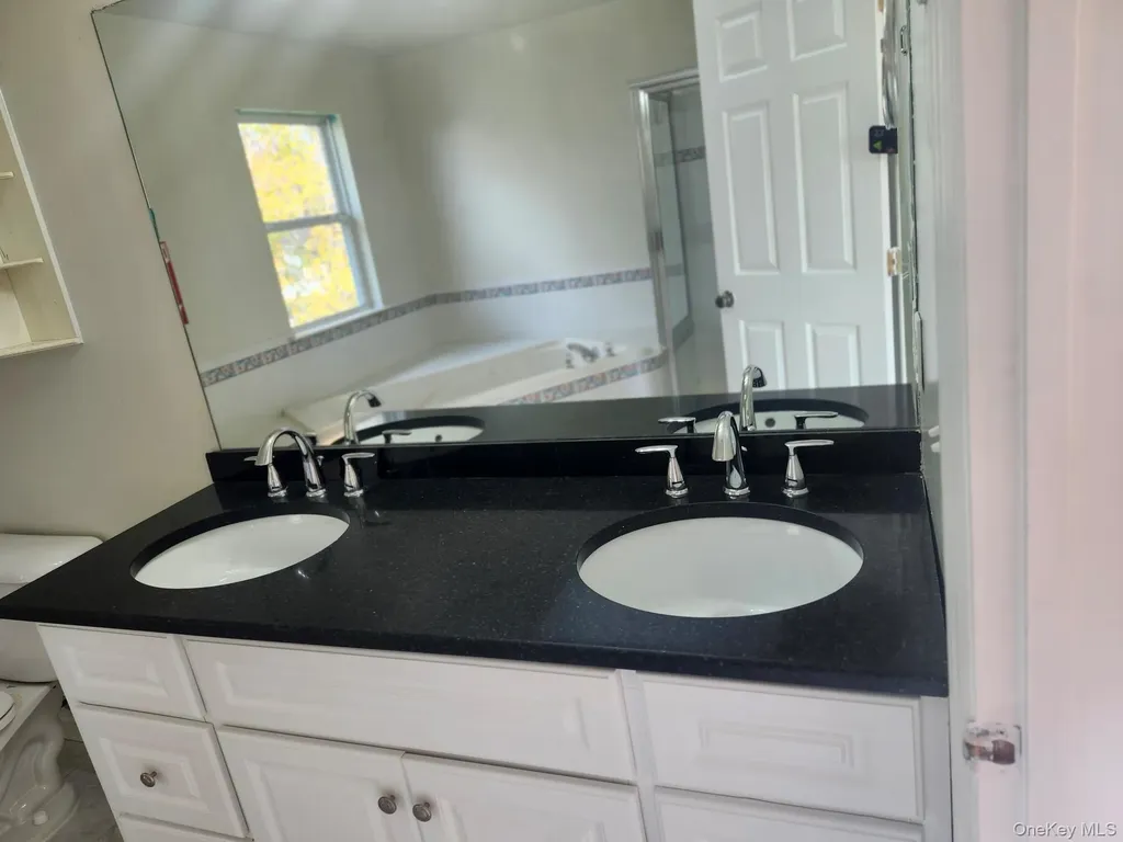 4 Gatz Road Riverhead NY 11901