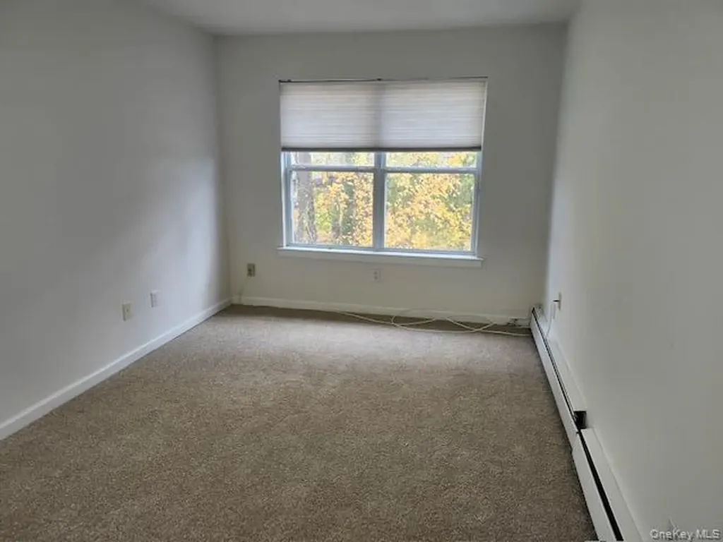4 Gatz Road Riverhead NY 11901