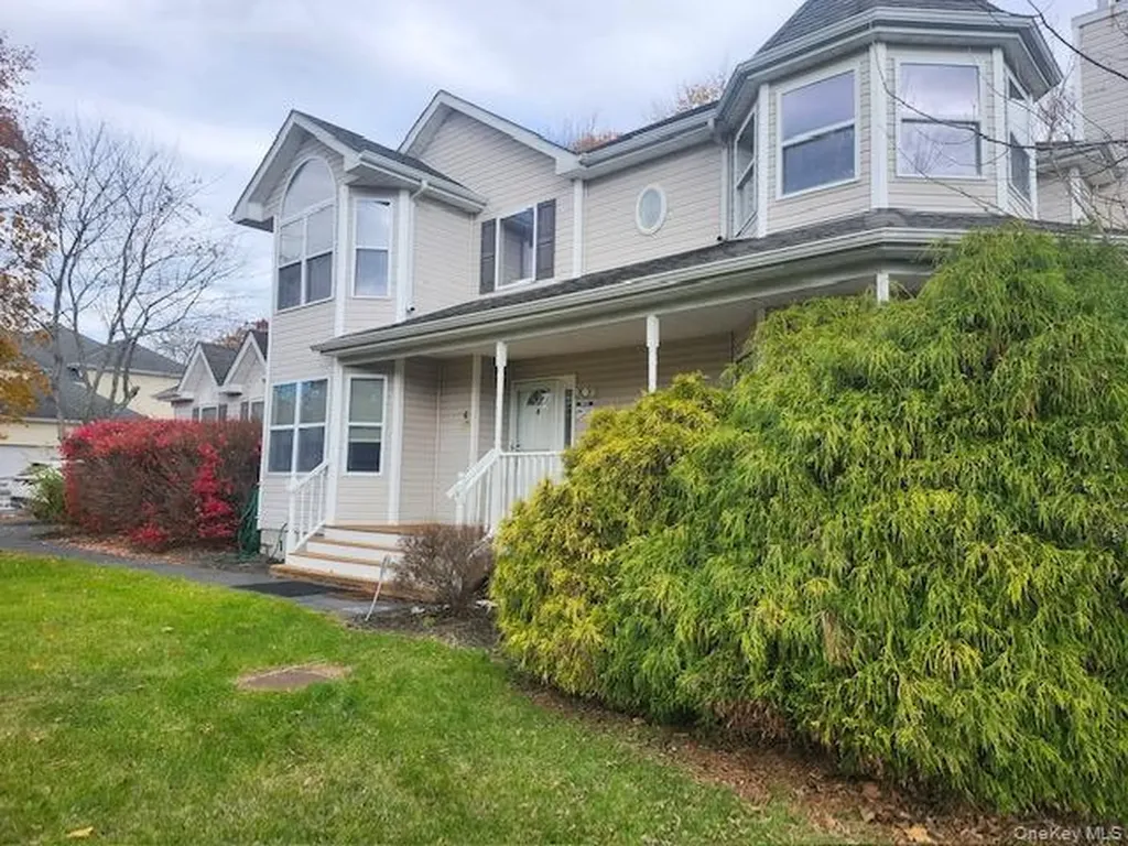 4 Gatz Road Riverhead NY 11901