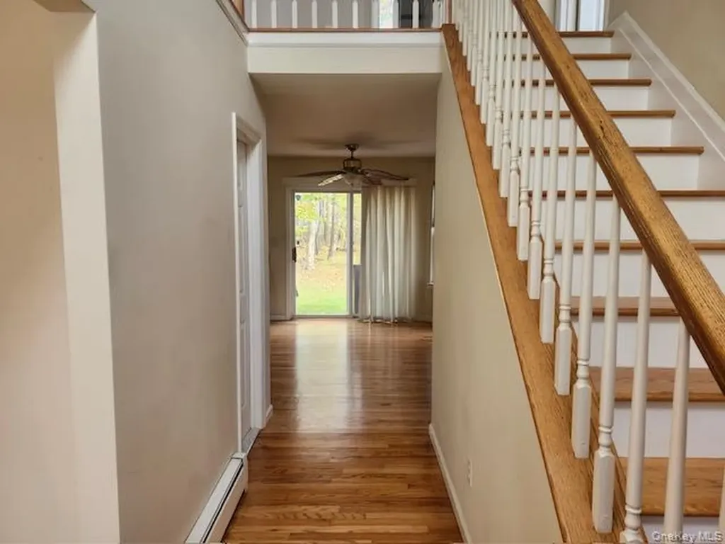 4 Gatz Road Riverhead NY 11901