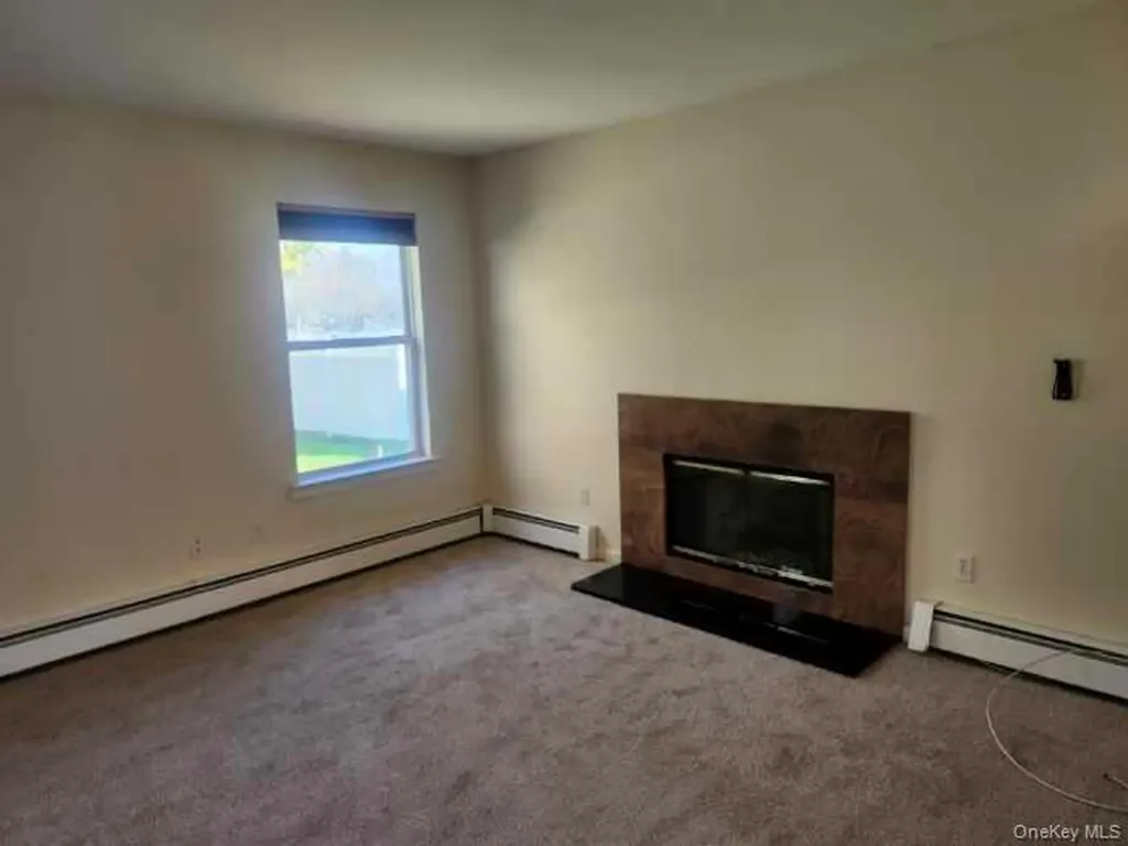 4 Gatz Road Riverhead NY 11901