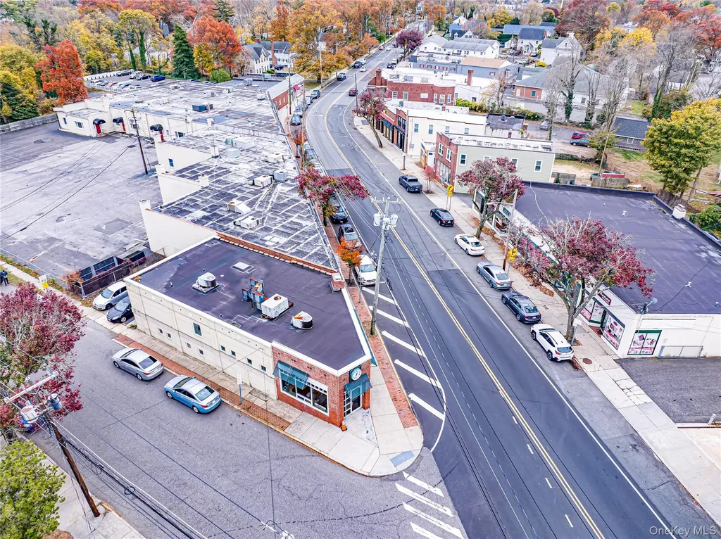 159 Broadway Amityville NY 11701