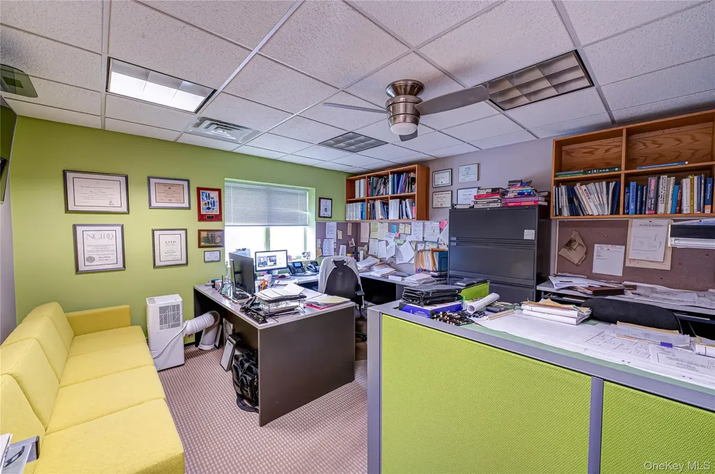 159 Broadway Amityville NY 11701