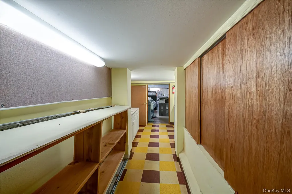 159 Broadway Amityville NY 11701