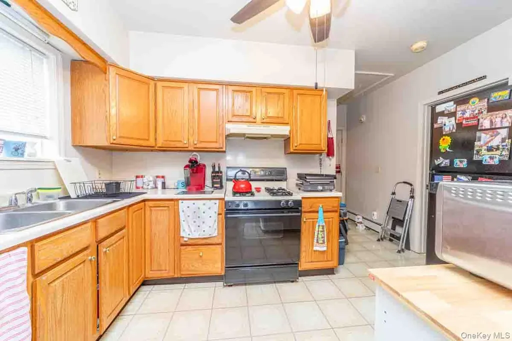 807 Abbey Avenue Maybrook NY 12543