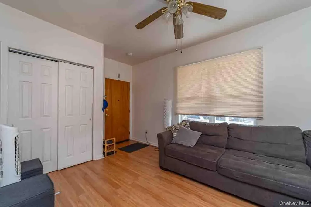 807 Abbey Avenue Maybrook NY 12543