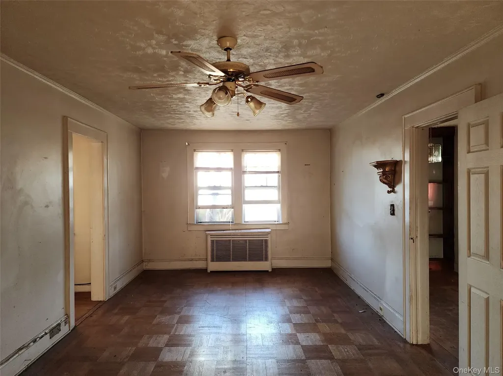 39 Hilbert Street Hempstead NY 11550