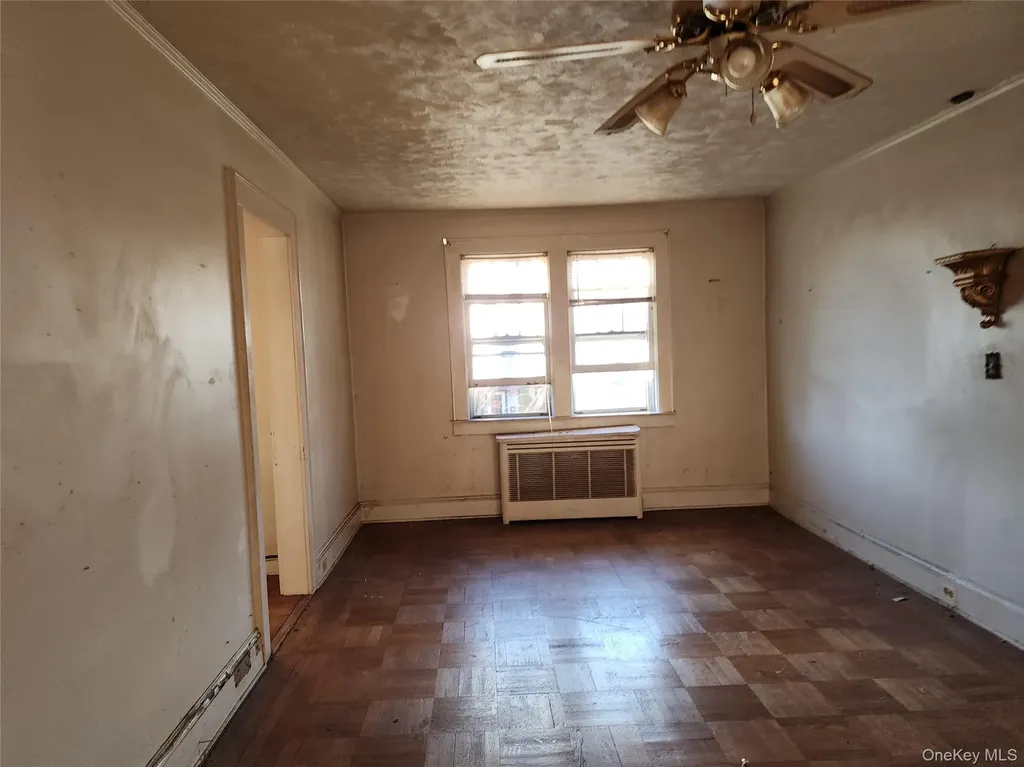 39 Hilbert Street Hempstead NY 11550