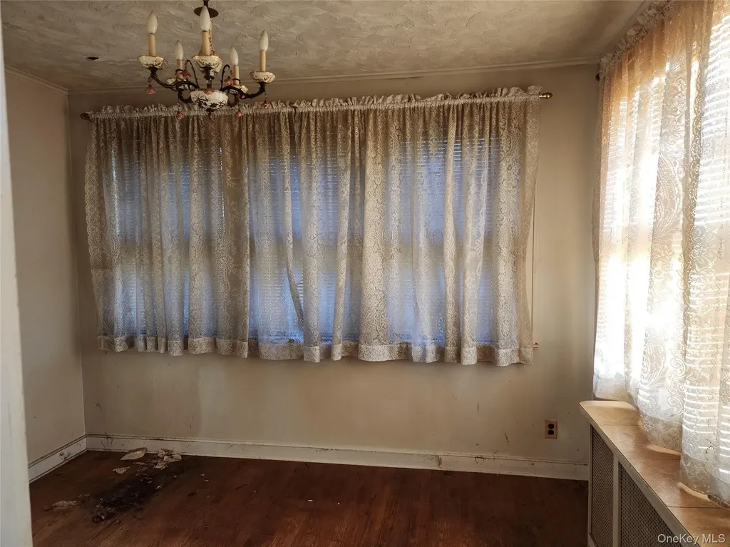 39 Hilbert Street Hempstead NY 11550