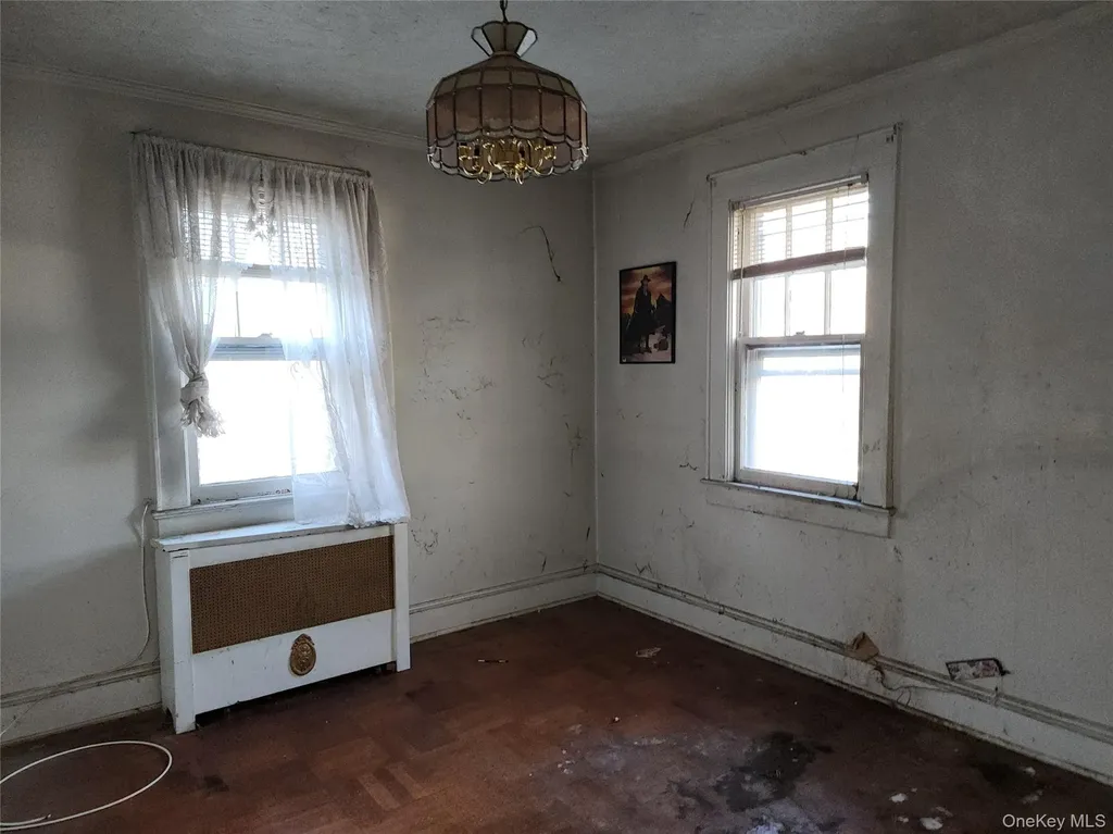 39 Hilbert Street Hempstead NY 11550