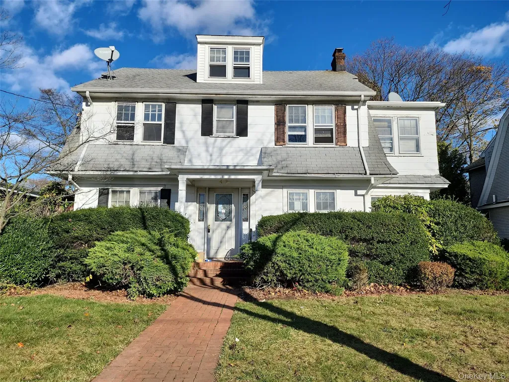 39 Hilbert Street Hempstead NY 11550