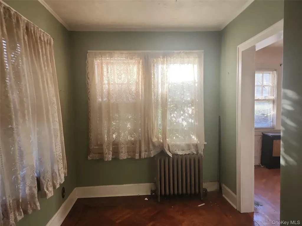 39 Hilbert Street Hempstead NY 11550