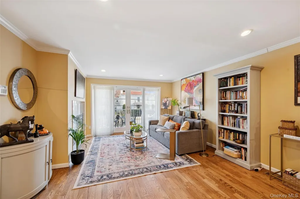 157 Monroe Boulevard Long Beach NY 11561