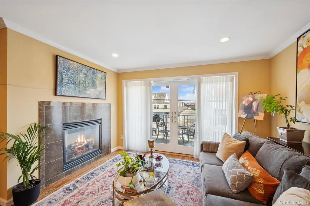 157 Monroe Boulevard Long Beach NY 11561