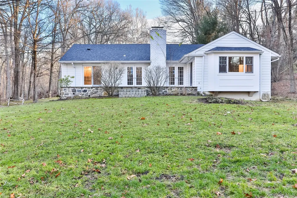65 Red Oak Lane Mount Kisco NY 10549