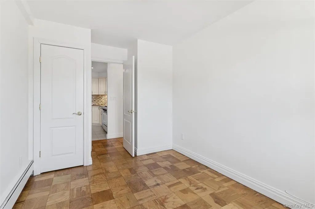 157 Hempstead Avenue Lynbrook NY 11563
