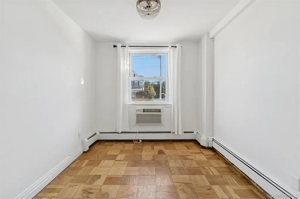 157 Hempstead Avenue Lynbrook NY 11563