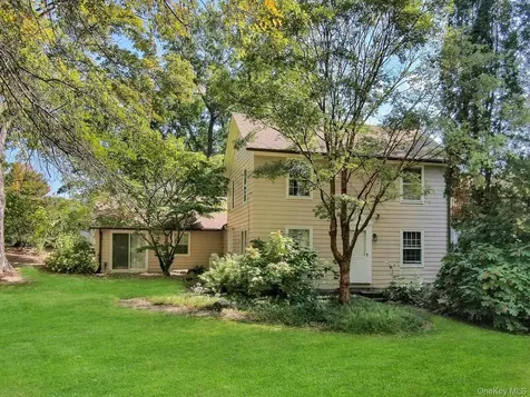 104 N Garden Drive Pawling NY 12564