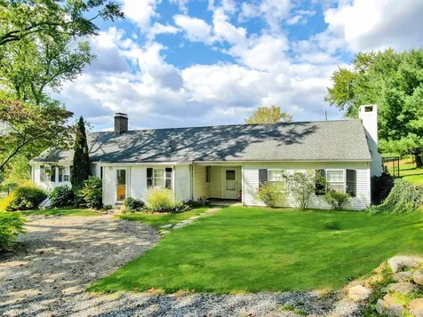 104 N Garden Drive Pawling NY 12564