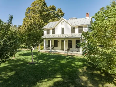 4-6 Old Primrose Hill Road Rhinebeck NY 12572