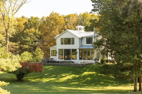 4-6 Old Primrose Hill Road Rhinebeck NY 12572