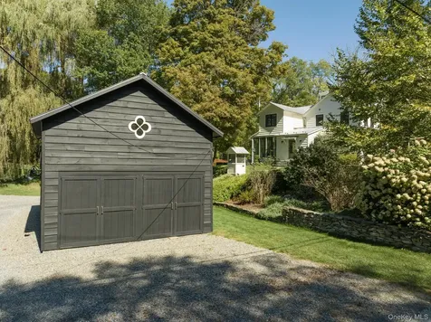 4-6 Old Primrose Hill Road Rhinebeck NY 12572