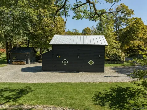 4-6 Old Primrose Hill Road Rhinebeck NY 12572