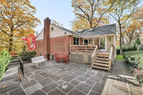 331 Old Colony Road Hartsdale NY 10530