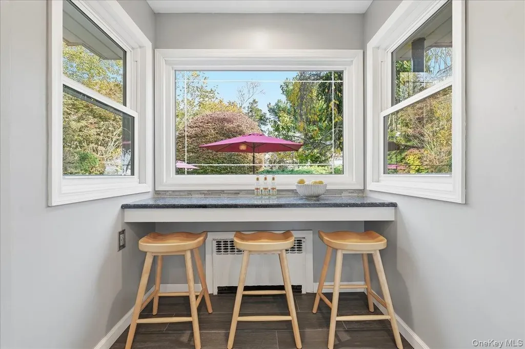 89 Woodsome Road Babylon NY 11702