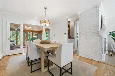 89 Woodsome Road Babylon NY 11702