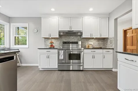 89 Woodsome Road Babylon NY 11702