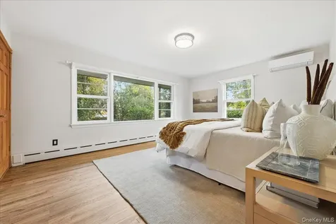 89 Woodsome Road Babylon NY 11702