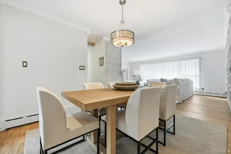 89 Woodsome Road Babylon NY 11702