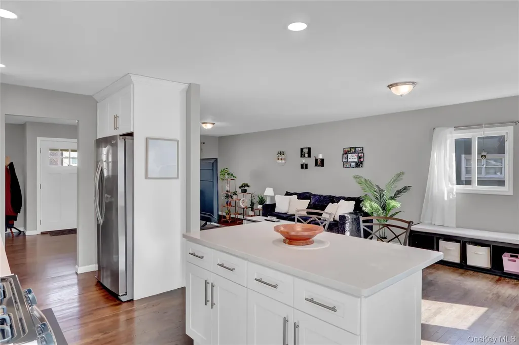 7 Winston Road Centereach NY 11720