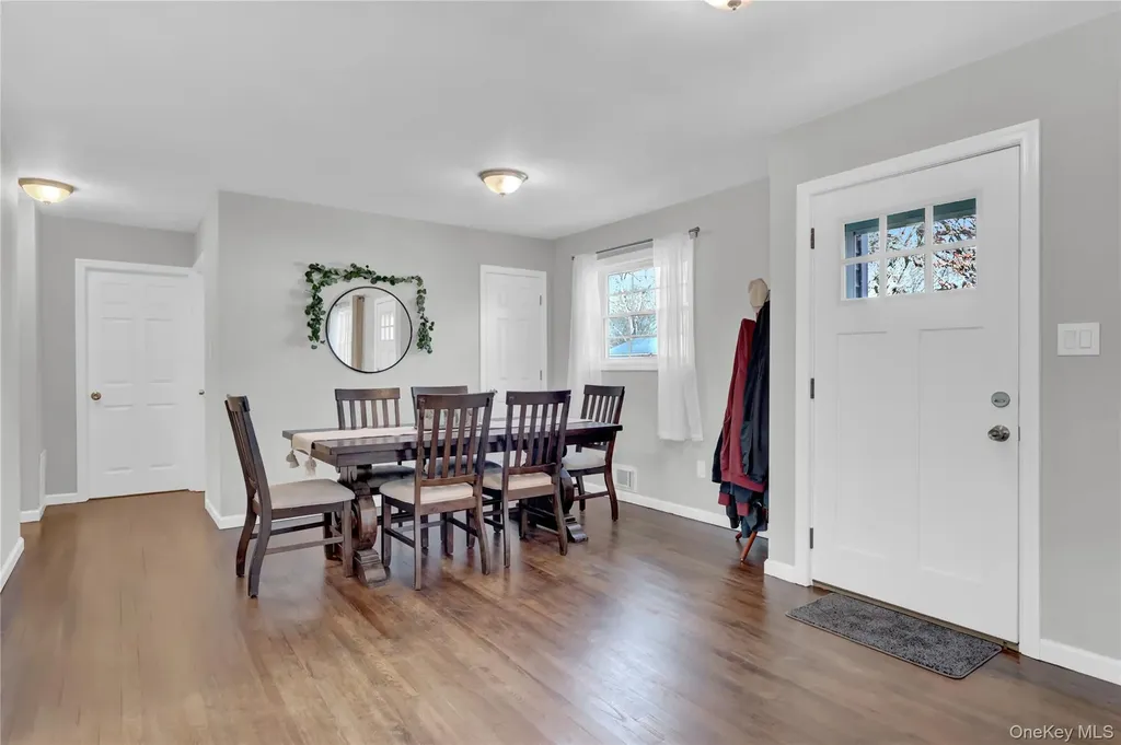 7 Winston Road Centereach NY 11720