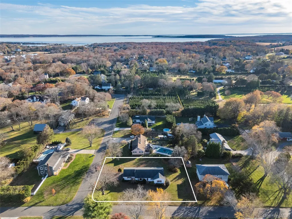 280 Clearview Avenue Southold NY 11971