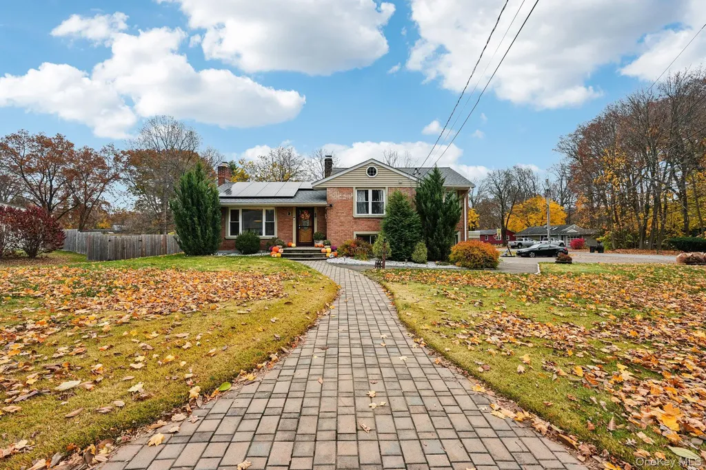 3 Garden Drive New Windsor NY 12553