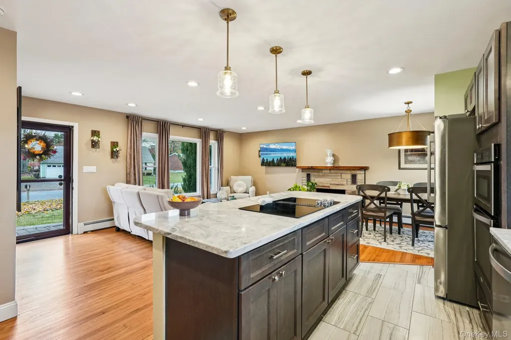 3 Garden Drive New Windsor NY 12553