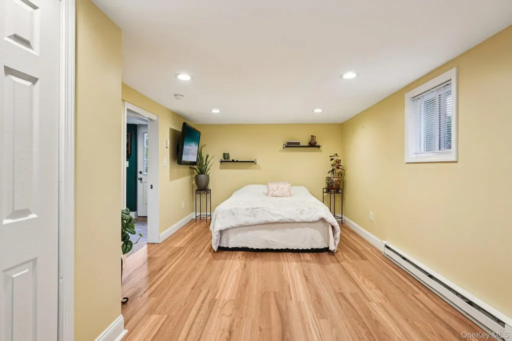 3 Garden Drive New Windsor NY 12553