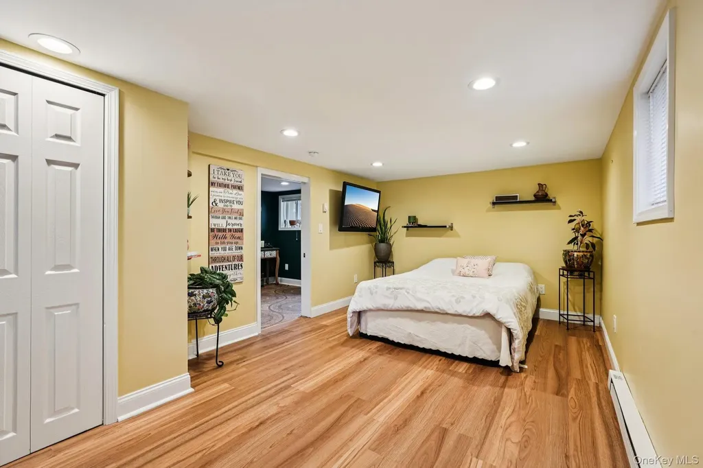 3 Garden Drive New Windsor NY 12553