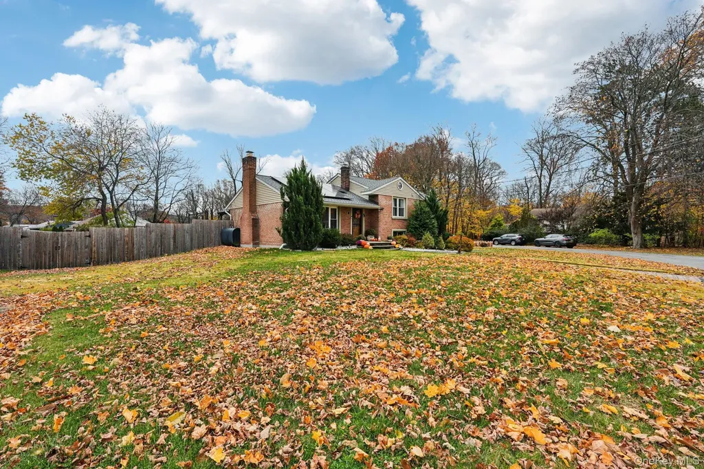 3 Garden Drive New Windsor NY 12553