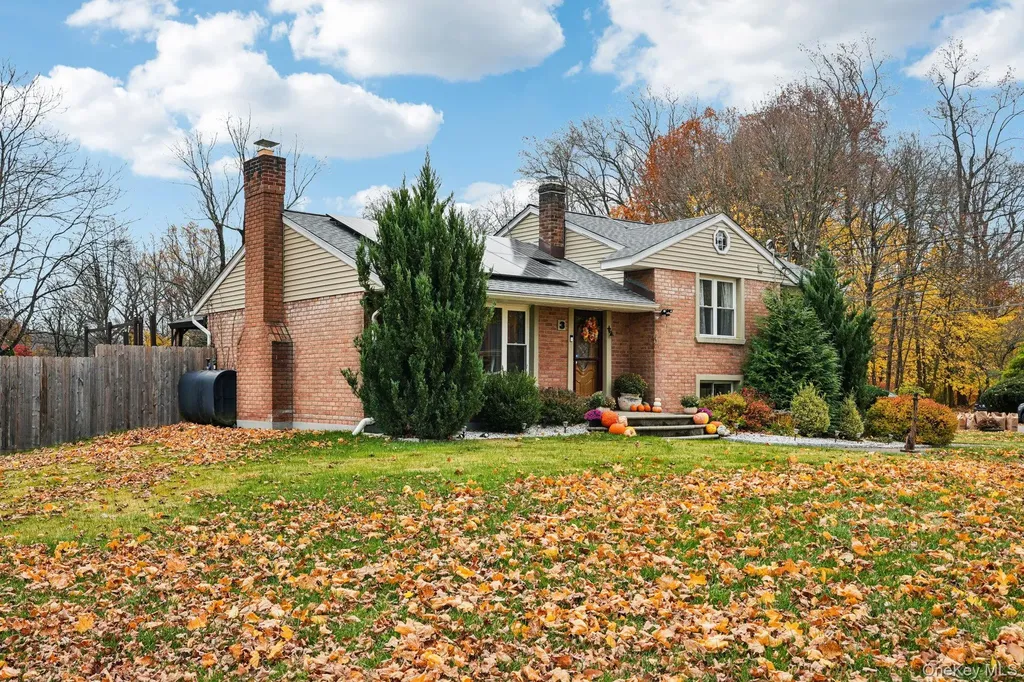 3 Garden Drive New Windsor NY 12553